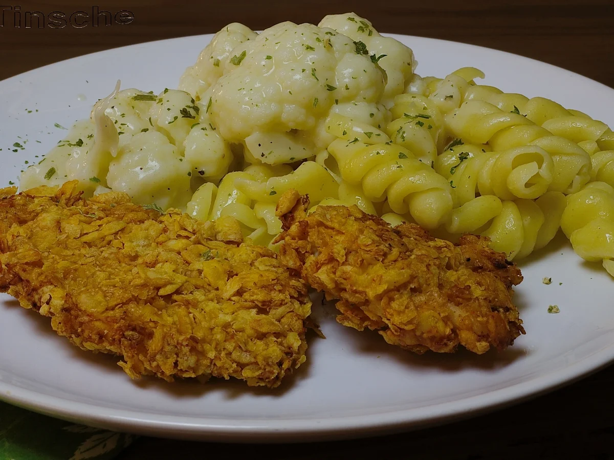 Knusperschnitzel aus dem Backofen mit Blumenkohl & Nudeln - Rezept - Bild Nr. 4