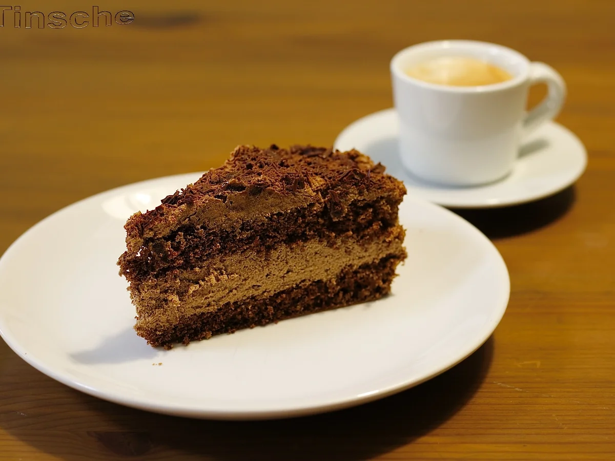 Rezept: Dinkel-Schoko-Sahne-Torte Bild Nr. 3871 Dinkel-Schoko-Sahne-Torte - Rezept - Bild Nr. 3871