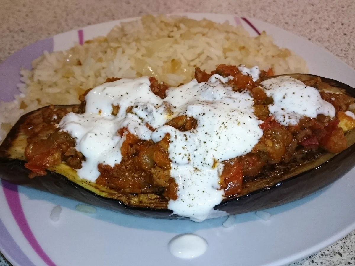 gefüllte Aubergine mit Hackfleisch - Rezept - Bild Nr. 3910