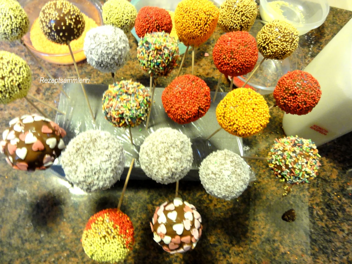 Rezept: Rührteig: CAKE ~ POPS, bunt und saftig Bild Nr. 3878 Rührteig: CAKE ~ POPS, bunt und saftig - Rezept - Bild Nr. 3878
