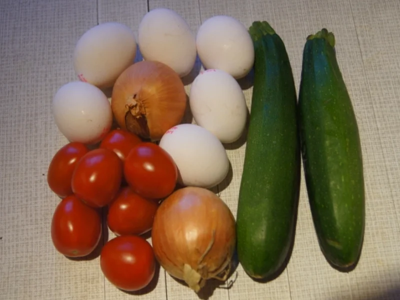 Rezept: Zucchini-Omelett II Bild Nr. 3910 Zucchini-Omelett II - Rezept - Bild Nr. 3910