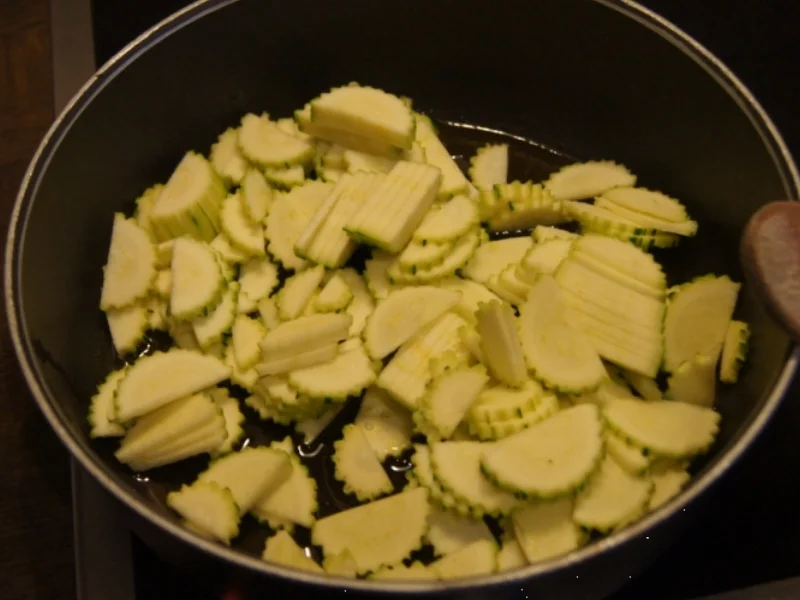 Rezept: Zucchini-Omelett II Bild Nr. 3913 Zucchini-Omelett II - Rezept - Bild Nr. 3913