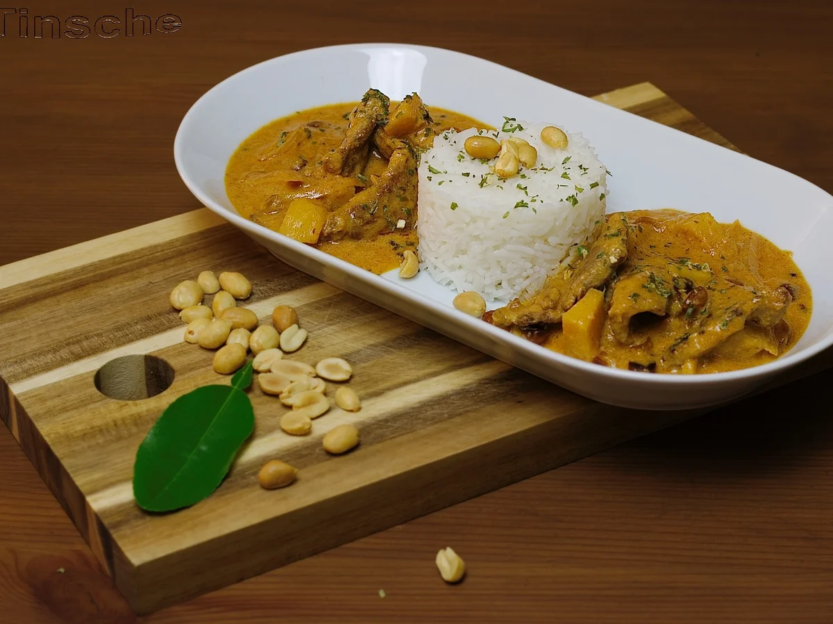 Rezept: Massaman Curry (Massaman Nua) - Neu überarbeitet- Bild Nr. 3912 Massaman Curry (Massaman Nua) - Neu überarbeitet- - Rezept - Bild Nr. 3912