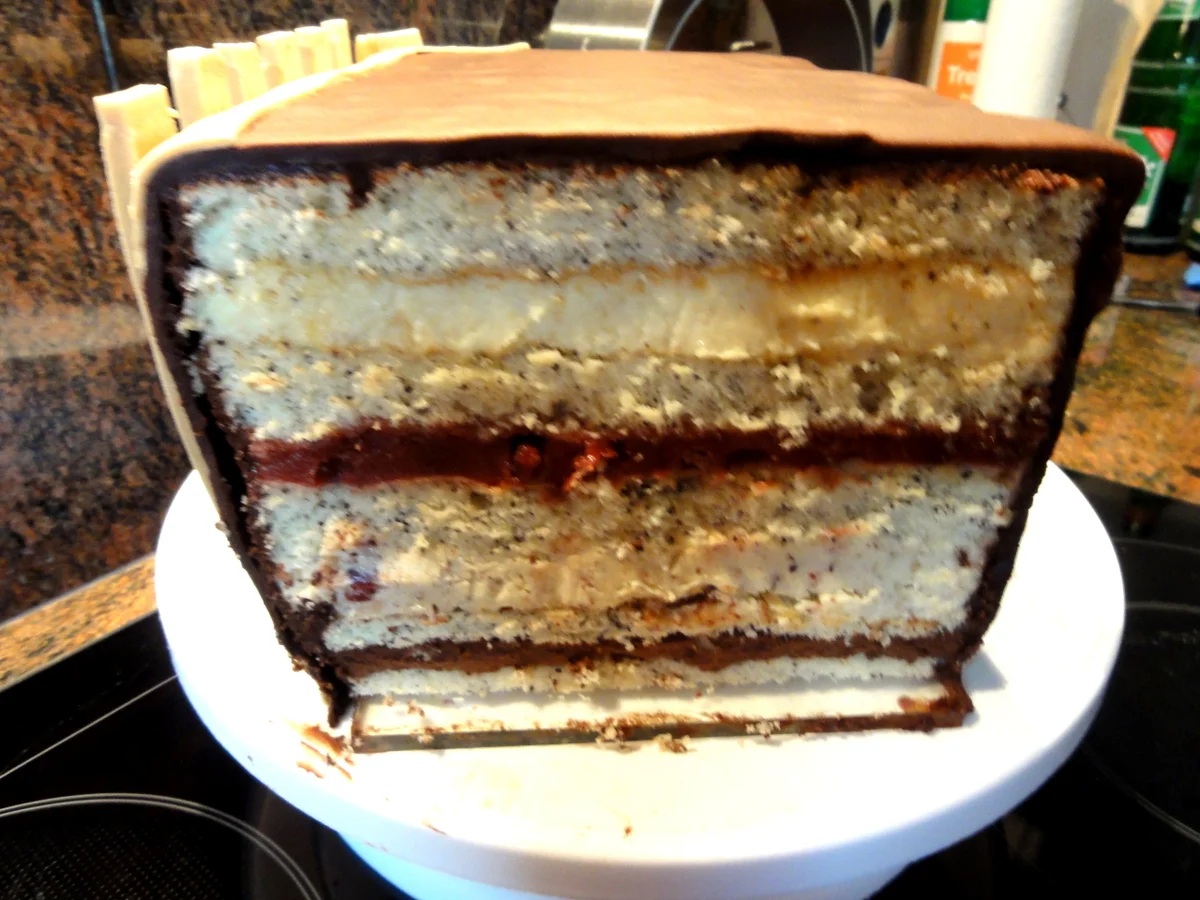 Rezept: FONDANT: 3D ~ Torte " HERBSTANFANG " Bild Nr. 3912 FONDANT: 3D ~ Torte " HERBSTANFANG " - Rezept - Bild Nr. 3912