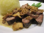 Wild: Wildschweinbraten in Waldpilz-Sahne - Rezept - Bild Nr. 3912