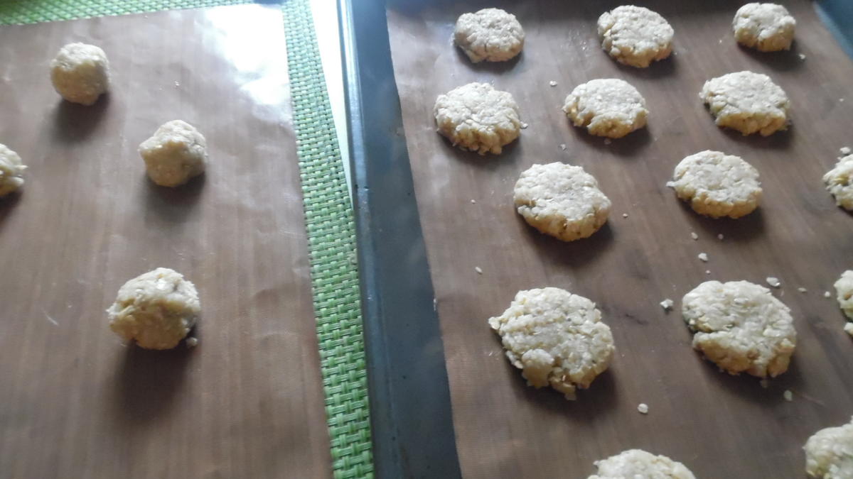 Hobnobs mit Toffee-Topping - Rezept - Bild Nr. 3