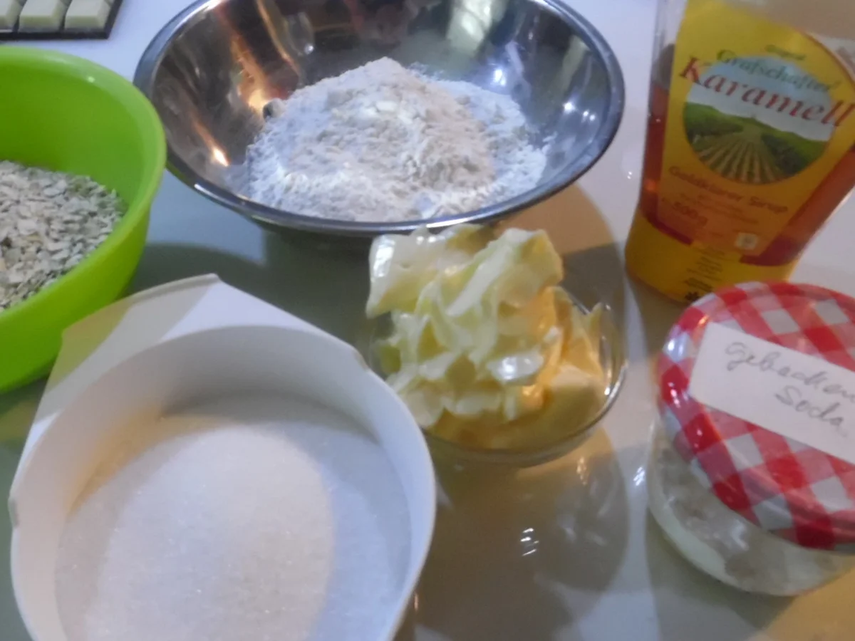 Rezept: Hobnobs mit Toffee-Topping Bild Nr. 5 Hobnobs mit Toffee-Topping - Rezept - Bild Nr. 5