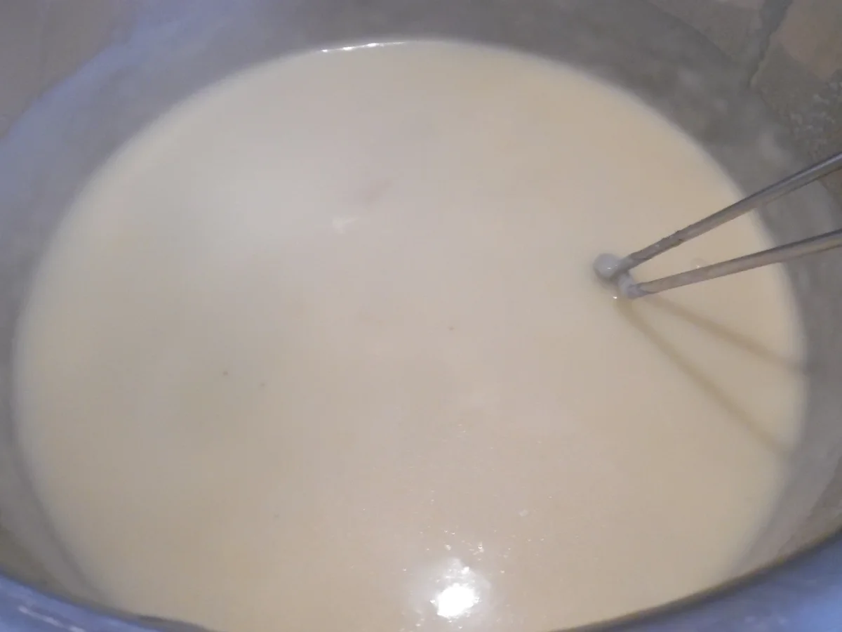 Hühner-Ragout mit Blätterteig-Pastete - Rezept - Bild Nr. 3943