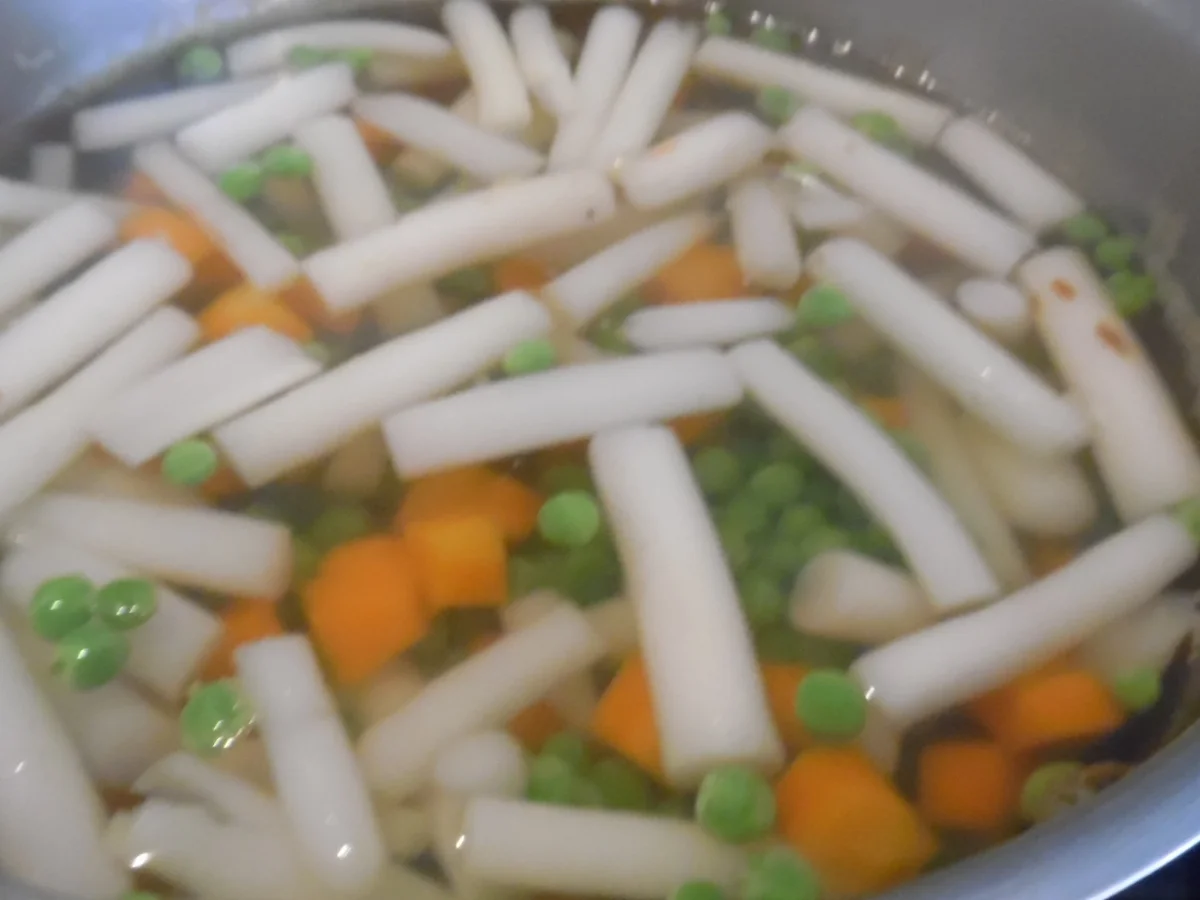 Hühner-Ragout mit Blätterteig-Pastete - Rezept - Bild Nr. 3945