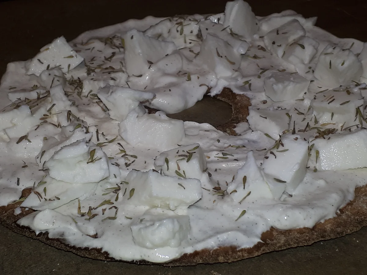 Rezept: BiNe` S KNÄCKEBROTPIZZA Bild Nr. 3962 BiNe` S KNÄCKEBROTPIZZA - Rezept - Bild Nr. 3962