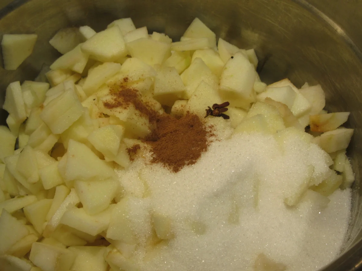 Backen: Apfel-Streusel-Tarte mit Mandelkaramell - Rezept - Bild Nr. 3983