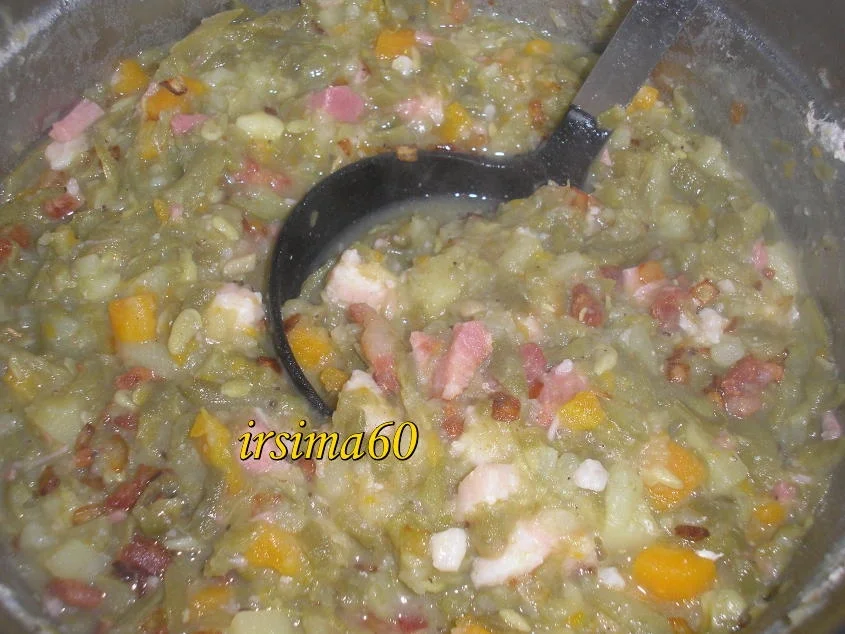 Rezept: Rheinischer Schnippelbohneneintopf Bild Nr. 3977 Rheinischer Schnippelbohneneintopf - Rezept - Bild Nr. 3977