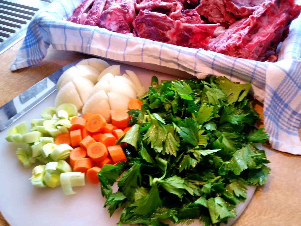 Fond selbstgemacht ... ein Grundrezept - Rezept - Bild Nr. 3977