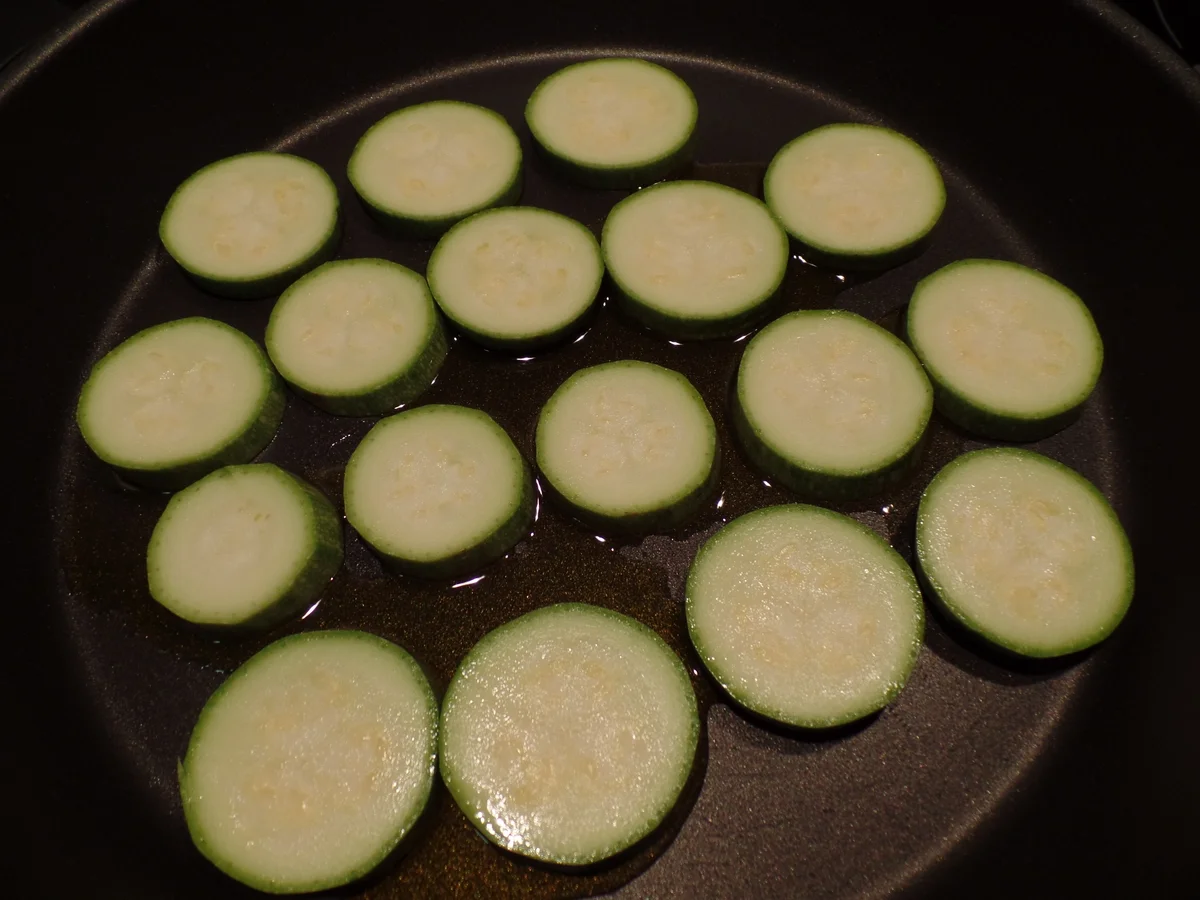 Zucchini-Lauch-Kuchen mit Ziegenkäse - Rezept - Bild Nr. 3985