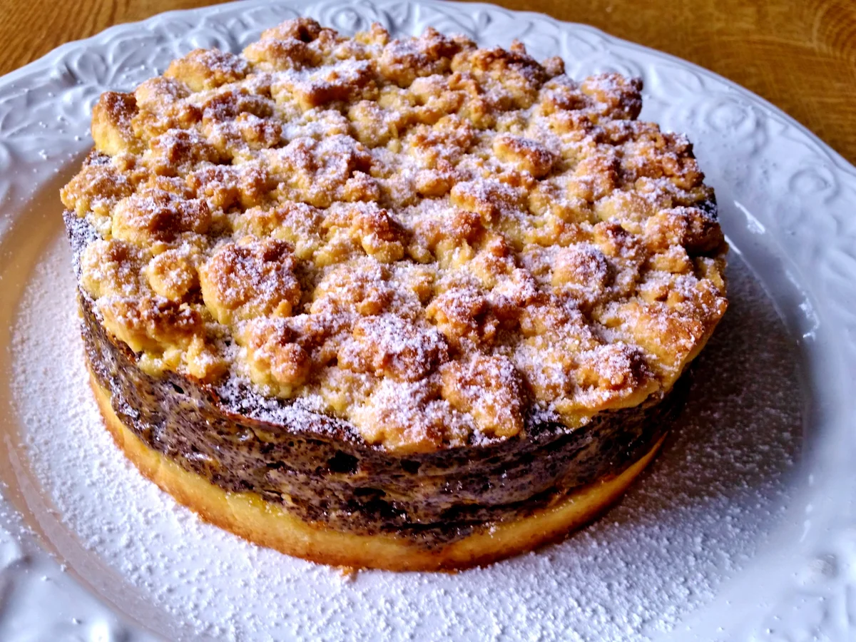 Streuselkuchen-Zwerg mit fruchtiger Mohnfüllung - Rezept - Bild Nr. 4000