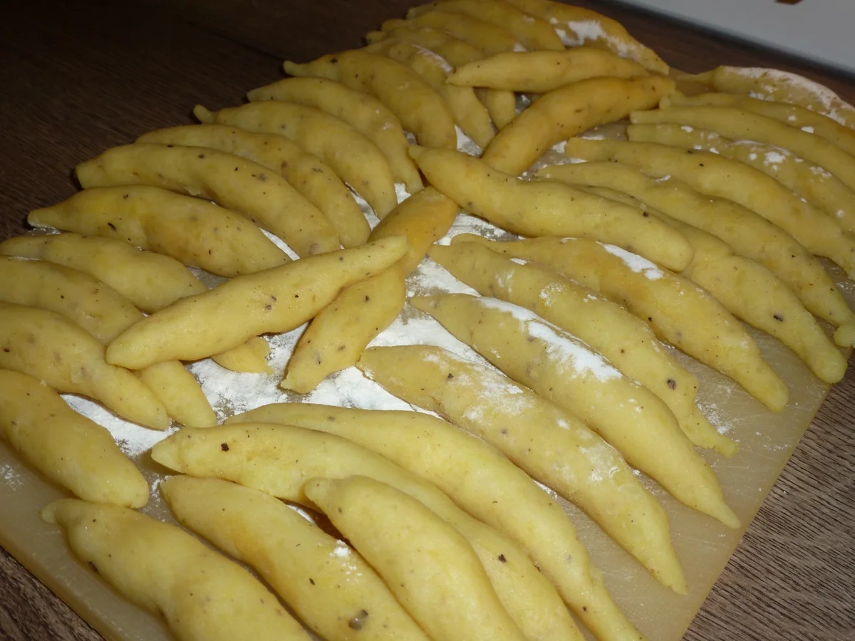 Rezept: Schupfnudeln-Bubenspitzle-Kartoffelnudeln Bild Nr. 4002 Schupfnudeln-Bubenspitzle-Kartoffelnudeln - Rezept - Bild Nr. 4002