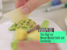 Thai-Beef auf Mango-Wasabi-Salat und Sesamchip - Rezept - Bild Nr. 2