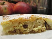 Backen: Milchrahmstrudel mit Apfelfüllung - Rezept - Bild Nr. 4069