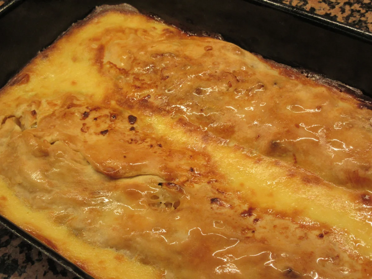 Rezept: Backen: Milchrahmstrudel mit Apfelfüllung Bild Nr. 4079 Backen: Milchrahmstrudel mit Apfelfüllung - Rezept - Bild Nr. 4079