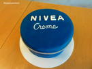 FONDANT:   NIVEA ~ DOSE als  3D~Torte - Rezept - Bild Nr. 4139