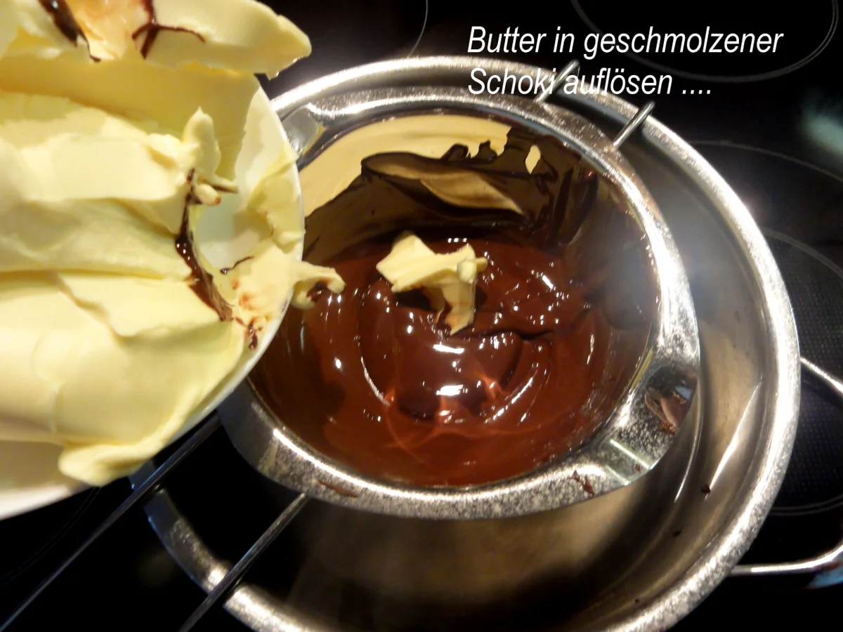 FONDANT:   NIVEA ~ DOSE als  3D~Torte - Rezept - Bild Nr. 4147