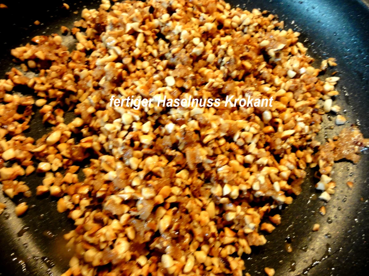 FONDANT:   NIVEA ~ DOSE als  3D~Torte - Rezept - Bild Nr. 4152