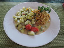 Zucchini - Gemüsebeilage an Buchweizen mit Mais und Erbsen - Rezept - Bild Nr. 4139