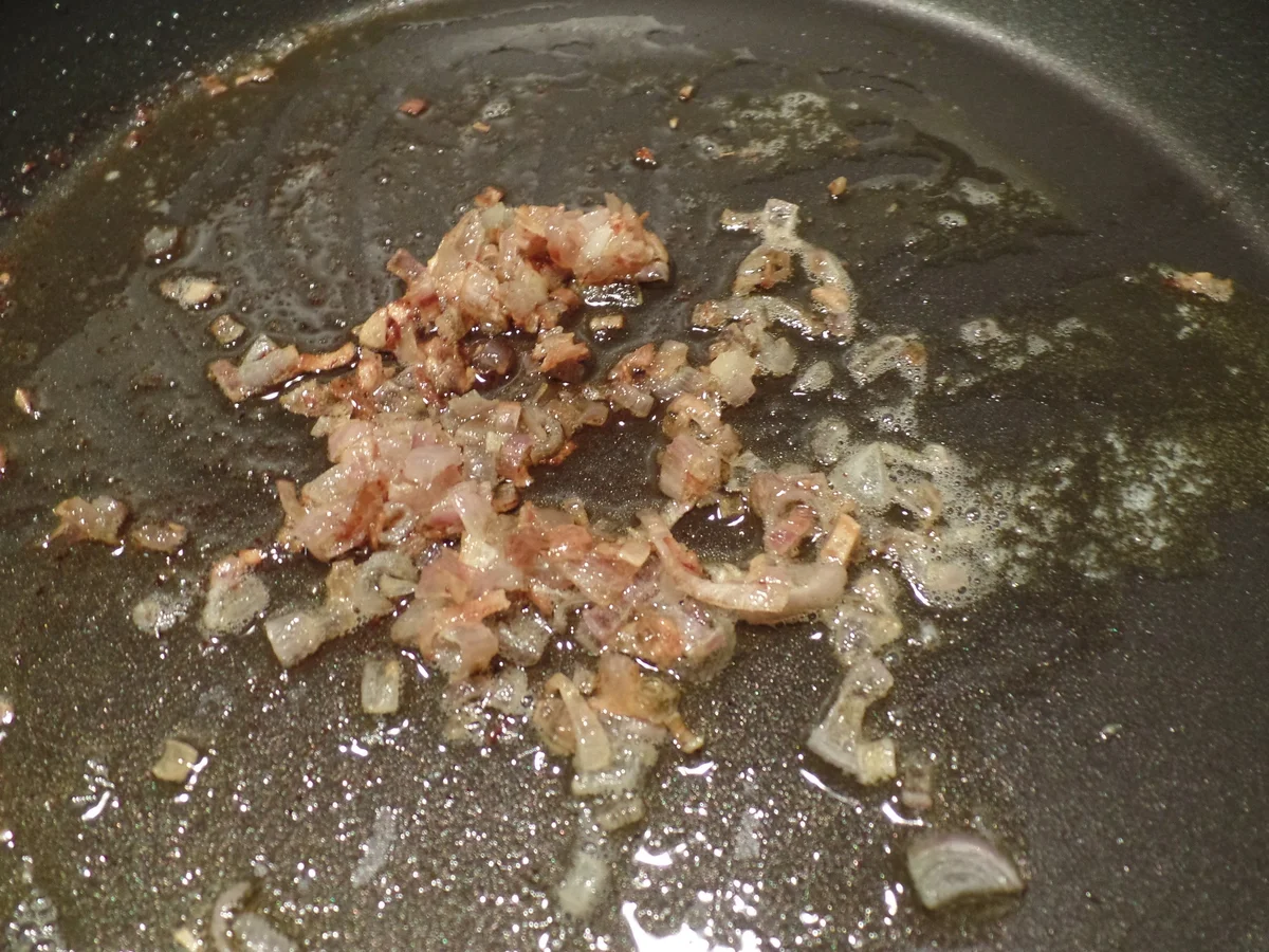 Semmelknödel-Muffins mit Pilz-Rahm - Rezept - Bild Nr. 4140