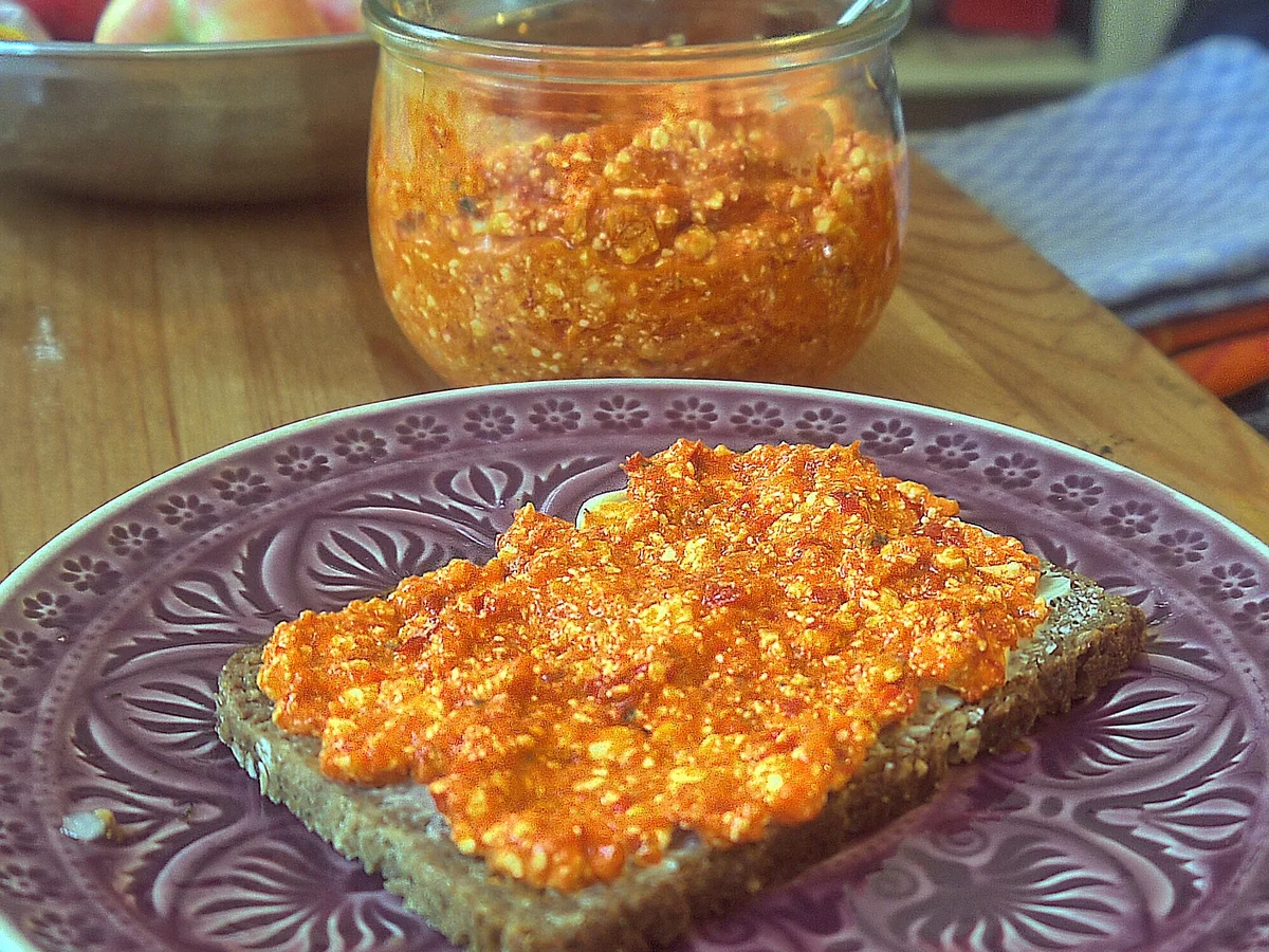 Ajvar-Feta-Aufstrich - Rezept - Bild Nr. 4173