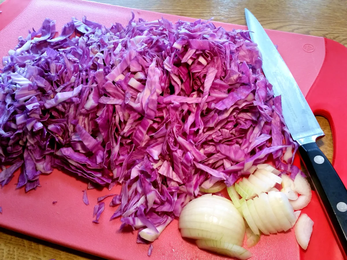 Rezept: Roter Spitzkohl-Salat aus meiner Versuchsküche ... Bild Nr. 4191 Roter Spitzkohl-Salat aus meiner Versuchsküche ... - Rezept - Bild Nr. 4191