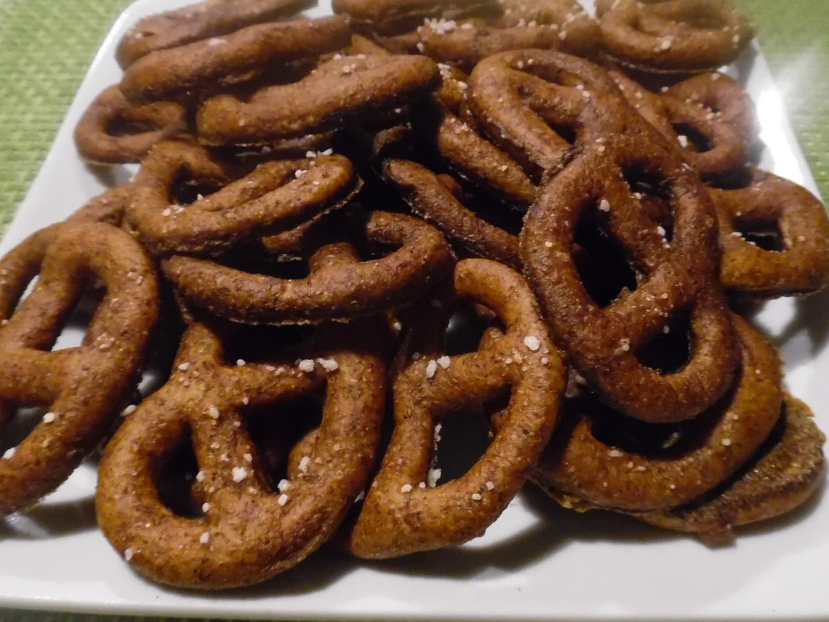 Knabber-Brezeln - Rezept - Bild Nr. 4234