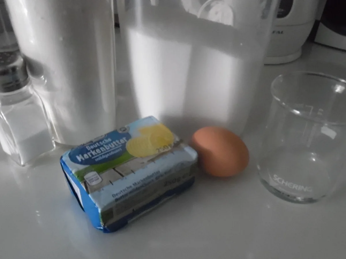 Rezept: Quark-Apfel-Bienenstich Bild Nr. 4247 Quark-Apfel-Bienenstich - Rezept - Bild Nr. 4247