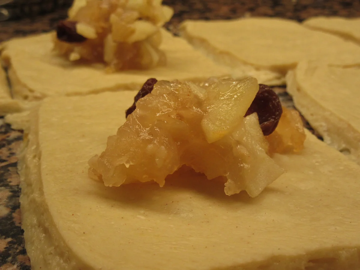 Backen: Zimtbuchteln mit Apfelfüllung - Rezept - Bild Nr. 4244