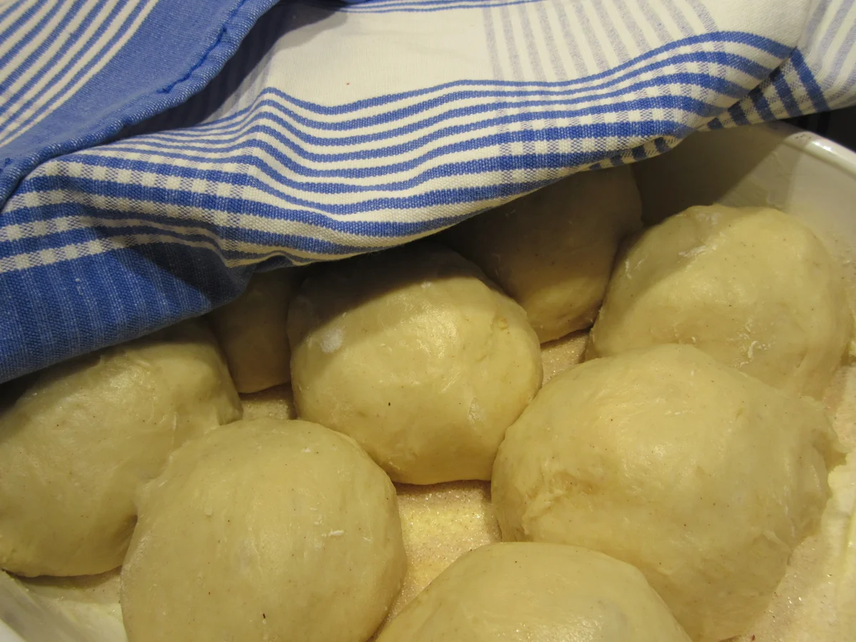 Backen: Zimtbuchteln mit Apfelfüllung - Rezept - Bild Nr. 4246