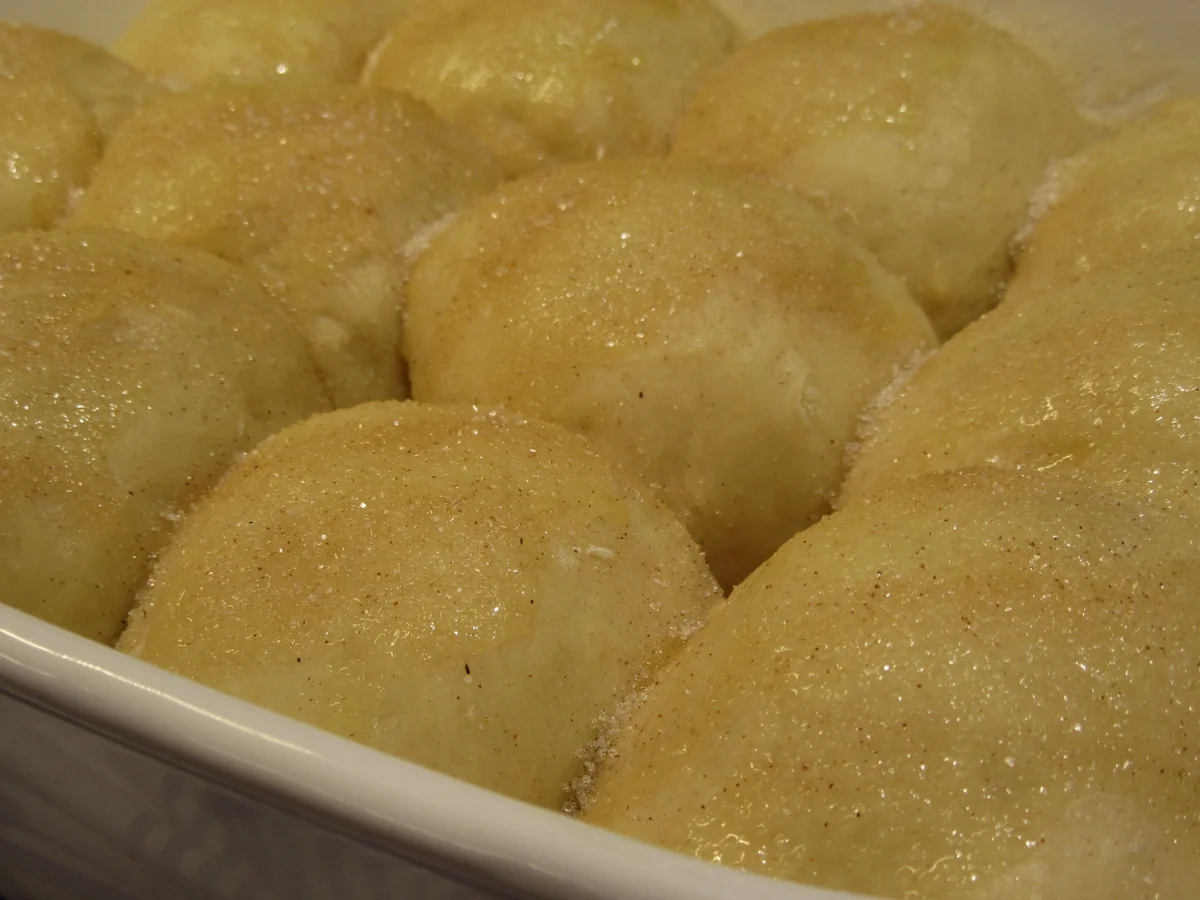 Backen: Zimtbuchteln mit Apfelfüllung - Rezept - Bild Nr. 4247