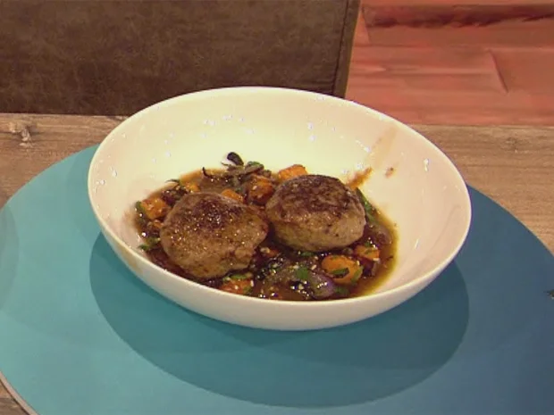 Rezept: Lammboulette mit Süßkartoffeln und Feigen (Blick in Trettls Topf) Bild Nr. 2 Lammboulette mit Süßkartoffeln und Feigen (Blick in Trettls Topf) - Rezept - Bild Nr. 2