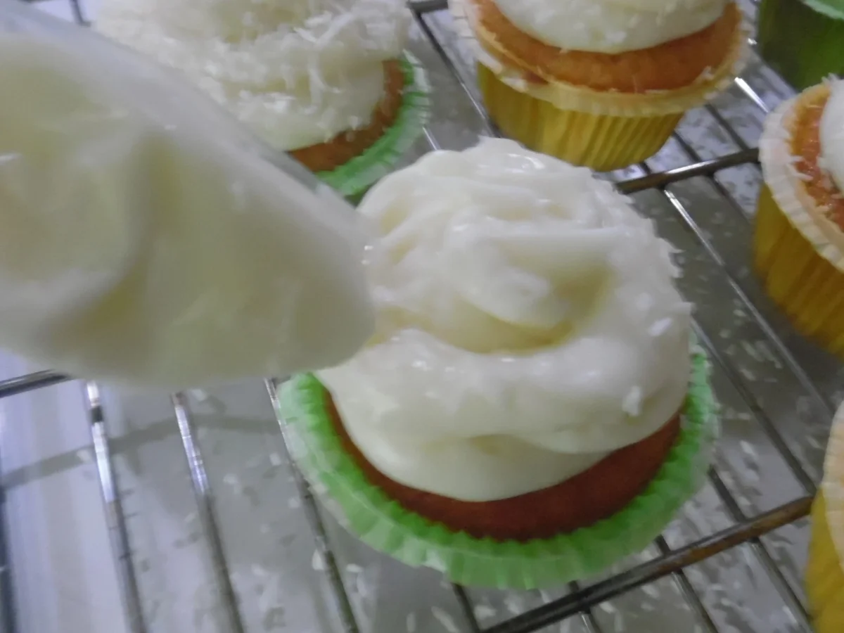 Raffaello-Cupcakes - Rezept - Bild Nr. 4236