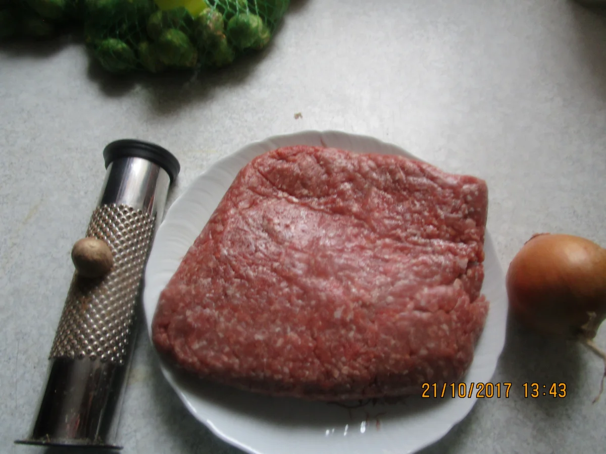 Rosenkohl-Kartoffel-Hackfleisch-Auflauf - Rezept - Bild Nr. 4261