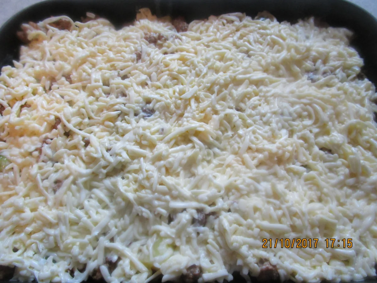 Rosenkohl-Kartoffel-Hackfleisch-Auflauf - Rezept - Bild Nr. 4277