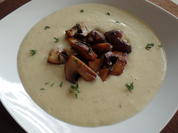 Petersilienwurzelsuppe mit Champignons - Rezept - Bild Nr. 4252