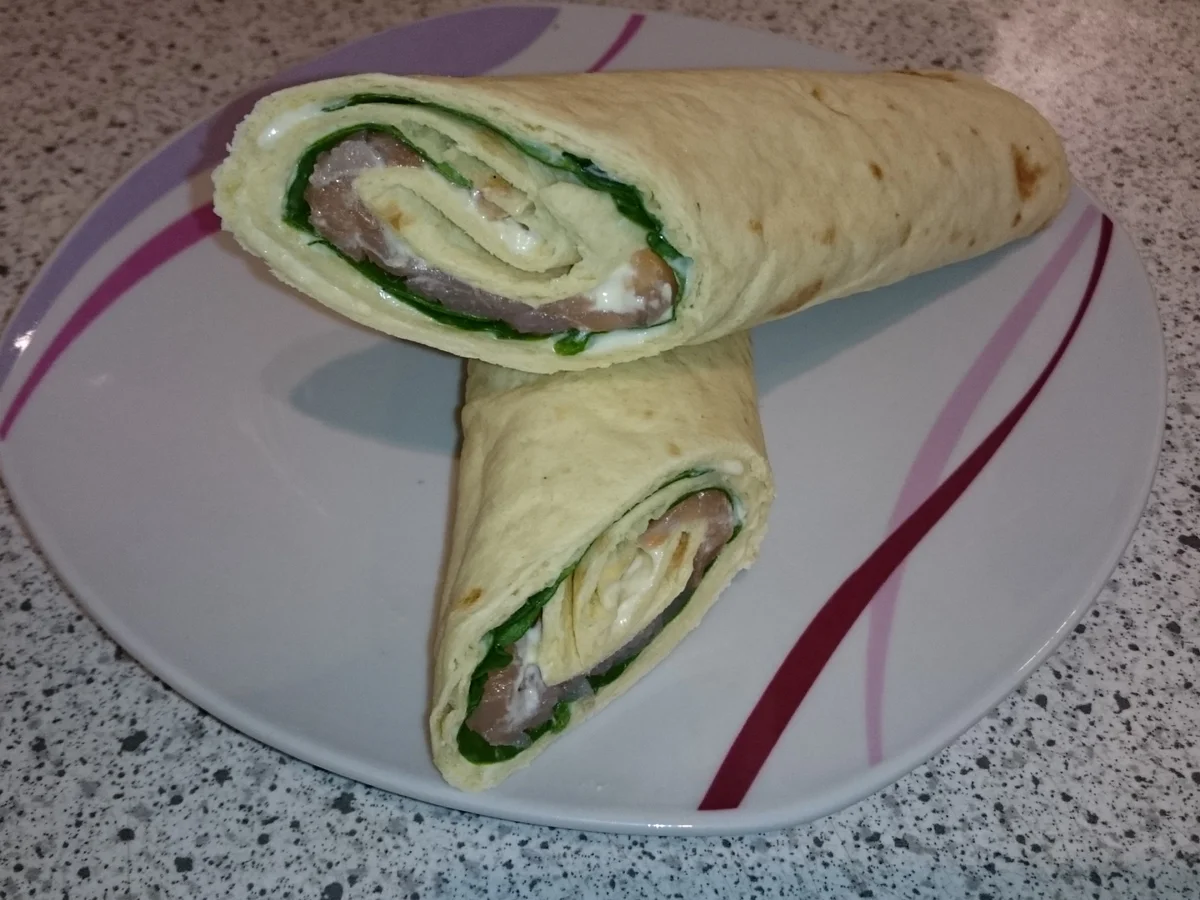 Rezept: Lachs-Wrap mit Blattspinat und Ei Bild Nr. 4255 Lachs-Wrap mit Blattspinat und Ei - Rezept - Bild Nr. 4255