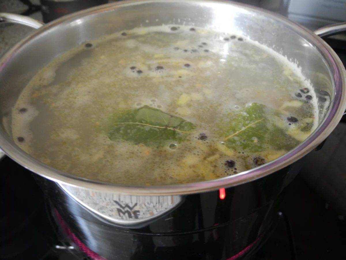 Fleischklopse nach Königsberger Art mit Pilzen und Schoten - Rezept - Bild Nr. 4273