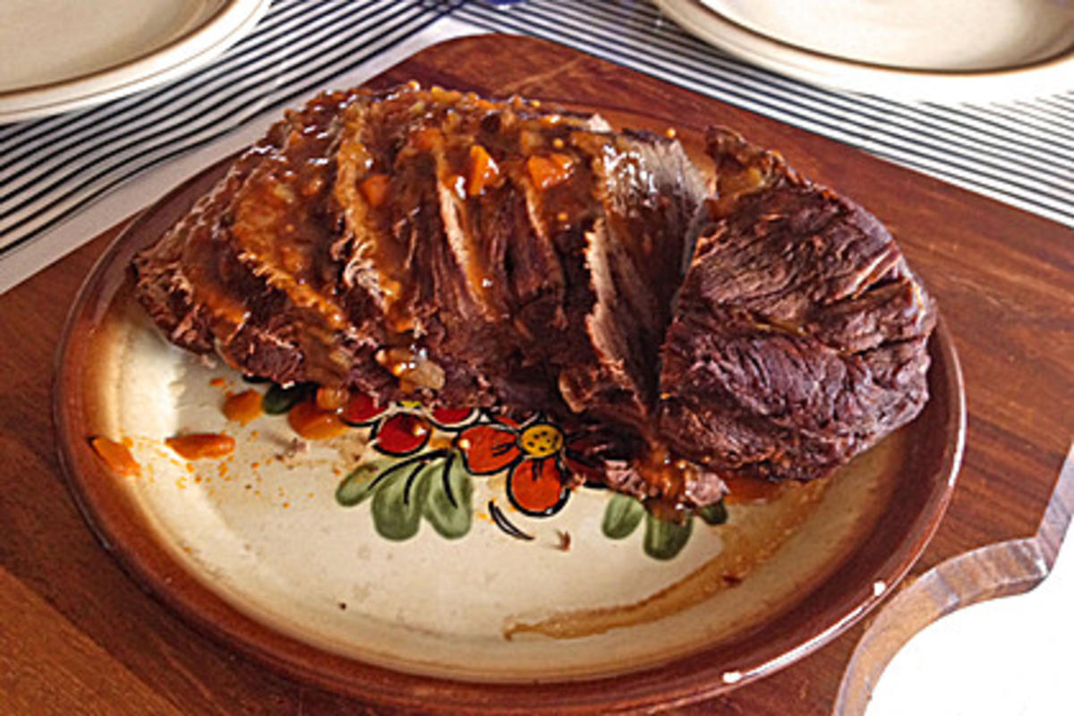 Niesmitlust - klassischer Rinderbraten mit Pilzen - Rezept - kochbar.de