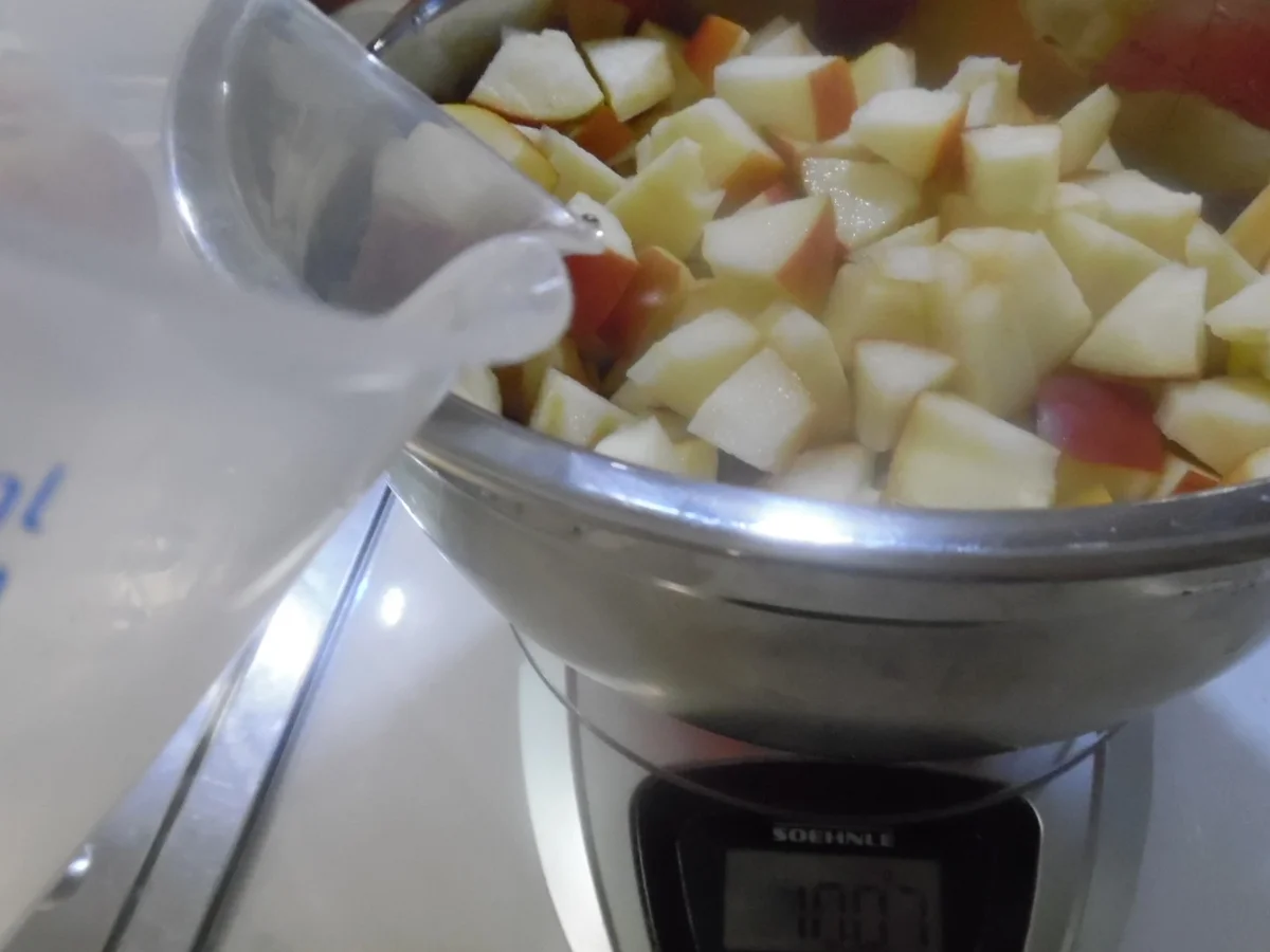 Bratapfel-Marmelade mit Marzipan - Rezept - Bild Nr. 4267