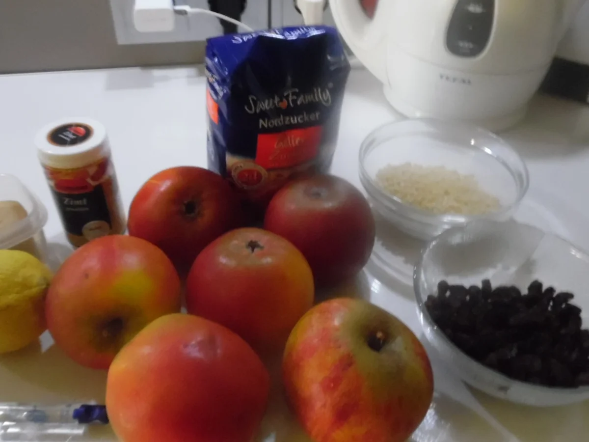 Bratapfel-Marmelade mit Marzipan - Rezept - Bild Nr. 4268