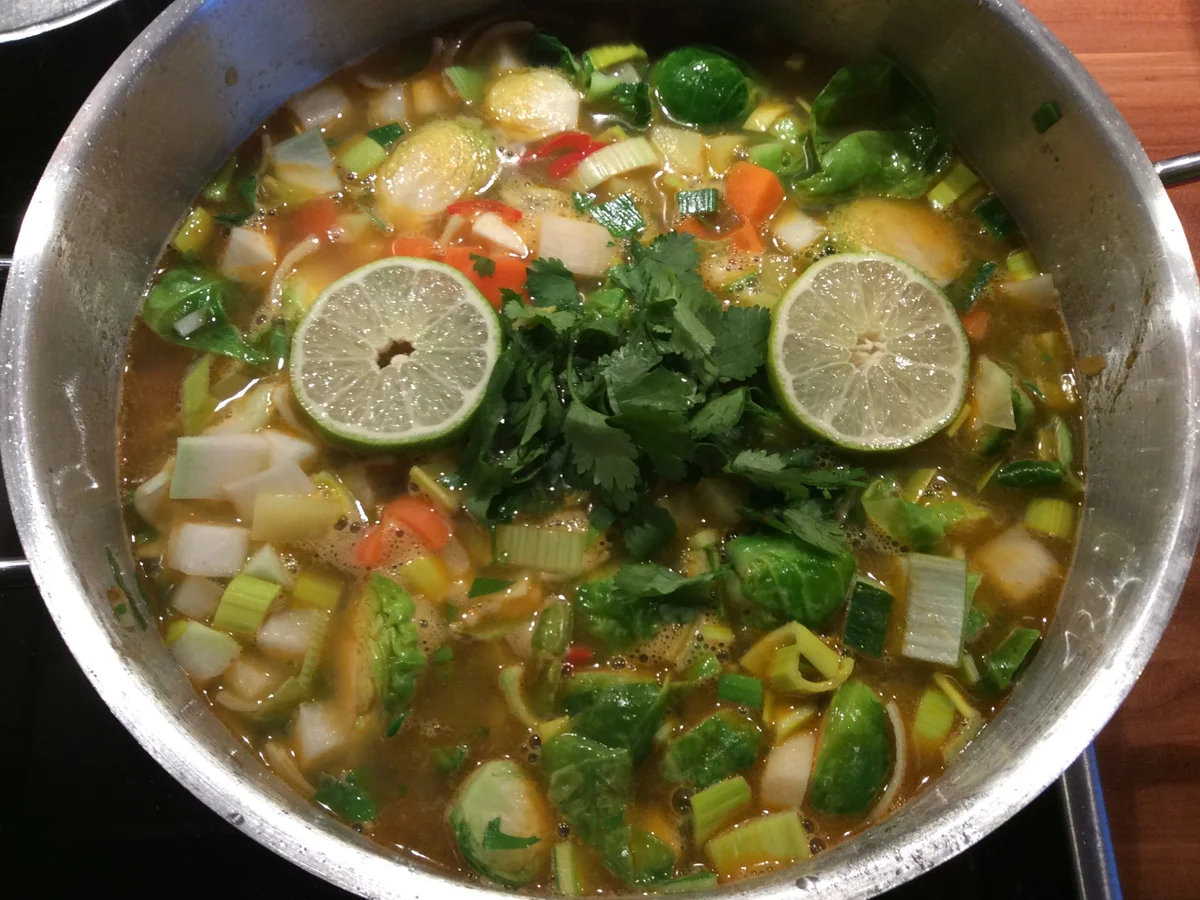 Asiatische Kokos-Gemüse-Suppe - Rezept - Bild Nr. 4303