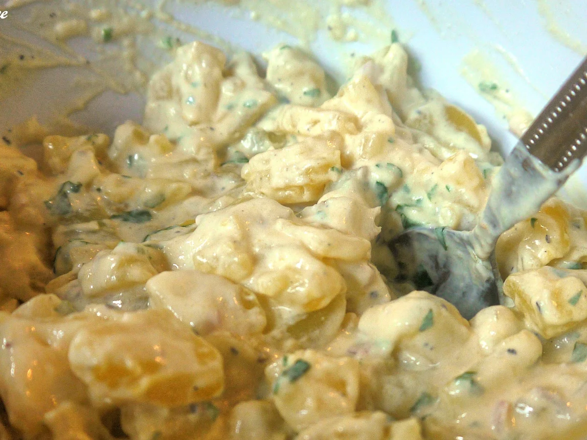 Basilikum-Kartoffelsalat auf Joghurtbasis - Rezept - Bild Nr. 5