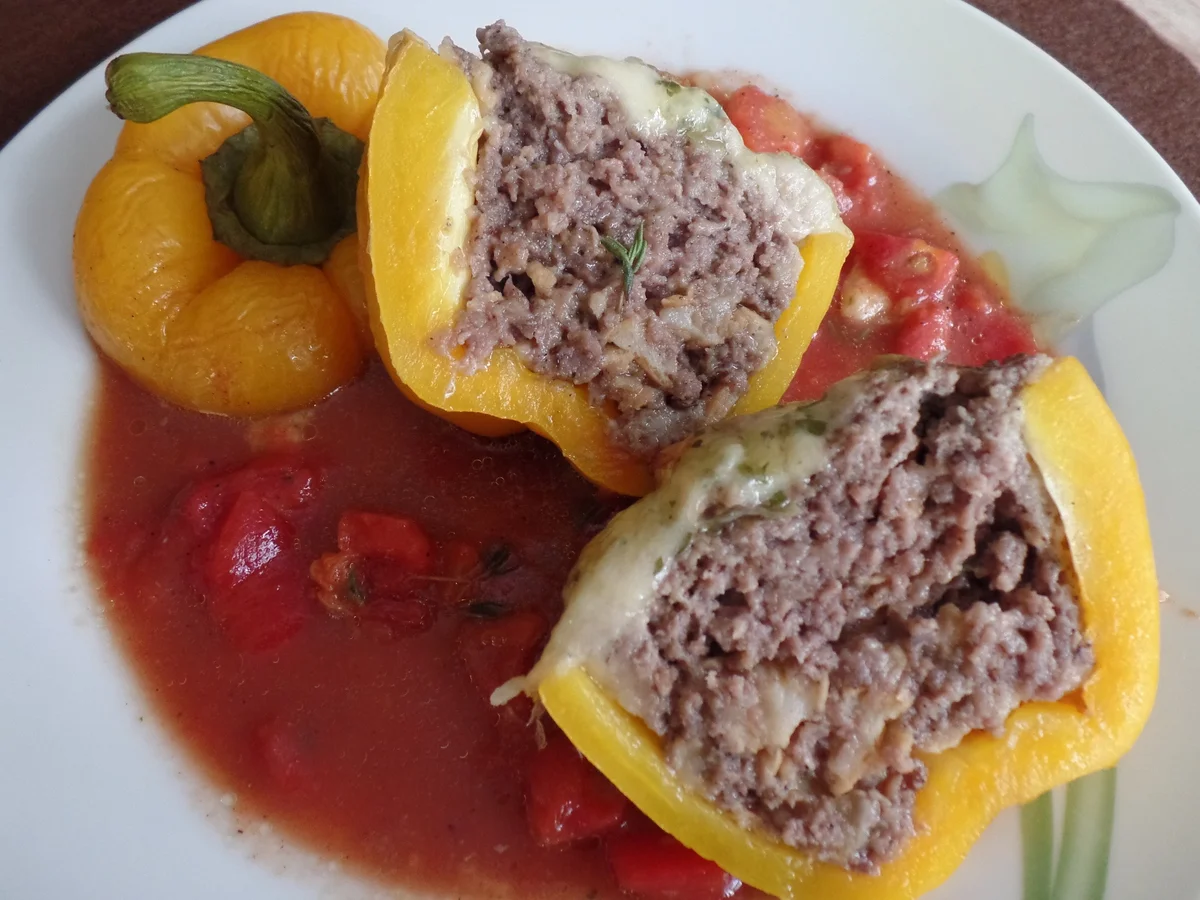 Rezept: Gefüllte Paprikaschoten Bild Nr. 4316 Gefüllte Paprikaschoten - Rezept - Bild Nr. 4316
