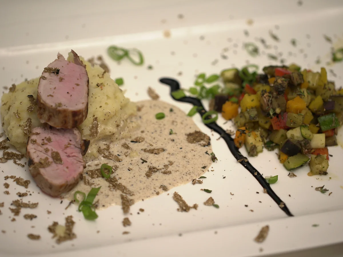 Schweinefilet an einem getrüffelten Kartoffelstampf - Rezept - Bild Nr. 4324