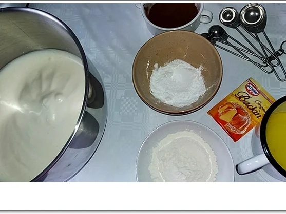 Obsttorte mit Quark-Puddingcreme-Füllung - Rezept - Bild Nr. 4348